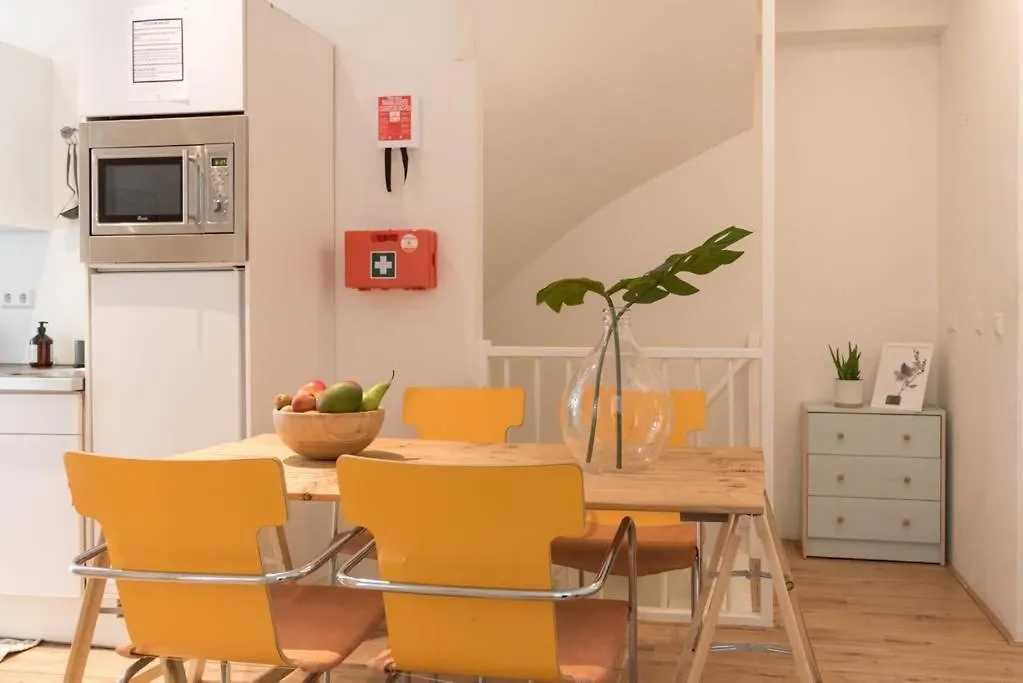 B&B De Baarsjes Amsterdam Bed & Breakfast