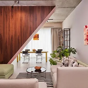 New Beautiful Design In West Bed & Breakfast